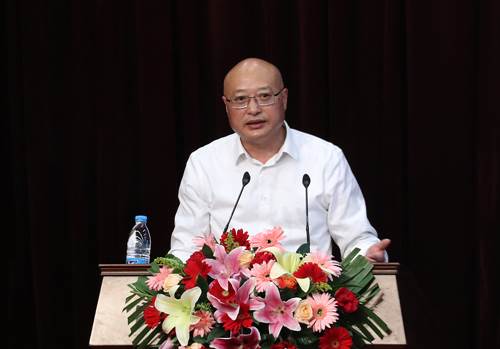说明: http://news.hljucm.net/__local/C/4A/B5/7A4ED6F5154675C01D98E562F2C_D850FBF3_D4188.jpg